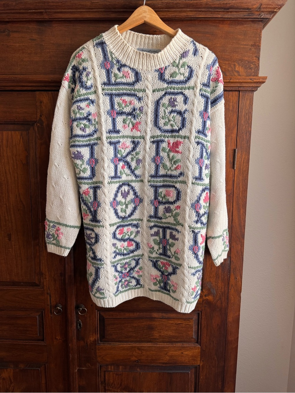 Vintage Signature by Northern Isles Alphabet Monogram Knit Sweater Teacher